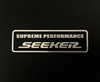 SEEKER METAL PLATE STICKER SEEKER-00007