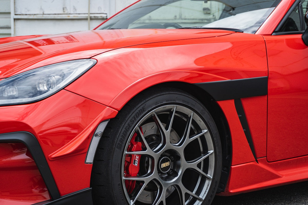 SARD GT1 FRONT FENDER CANARD SET SPARK RED FOR TOYOTA GR86 ZN8 81116