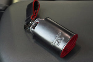 AUTOEXE LEATHER KEY HOLDER FRAGMENT CASE BLACK AND RED COLOR MAA0005