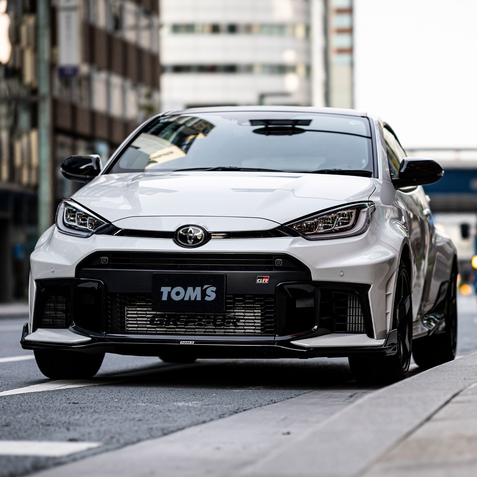 TOMS FRONT DIFFUSER BLACK 202 FOR TOYOTA GR YARIS GXPA16 KOUKI 51410-TPA18-B