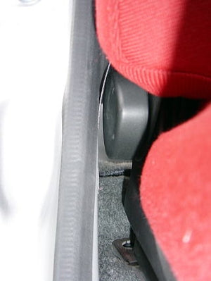 KAWAI WORKS T115R RIGHT SIDE SEAT RAIL FOR COBRA SEBRING FOR TOYOTA HIACE H200 SERIES KAWAI-WORKS-10651 - Black Hawk Japan