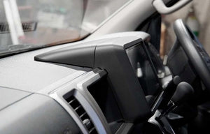 CRS 9 INCH NAVIGATION FACE KIT FOR TOYOTA HIACE WIDE BODY ATV-6201-01