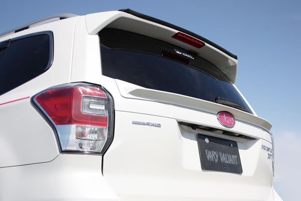 GARAGE VARY TAILGATE SPOILER (URETHANE) FOR SUBARU FORESTER SJG 36-2002