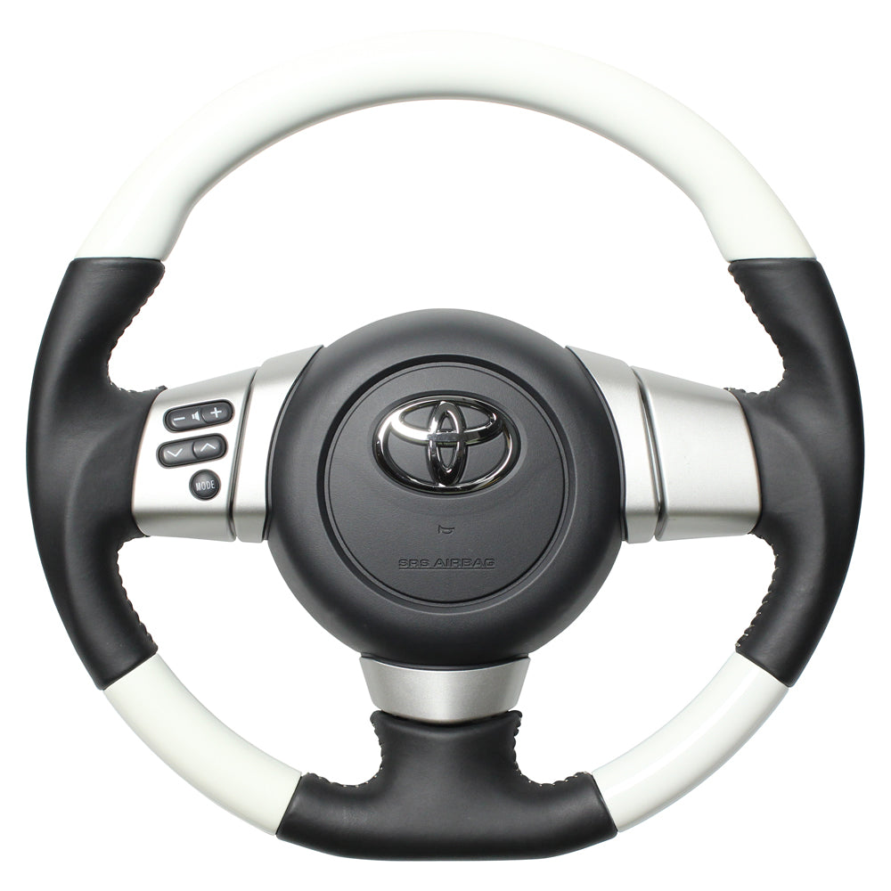 REAL ORIGINAL SERIES SOFT D SHAPE WHITE SILVER STITCH STEERING WHEEL FOR TOYOTA FJ CRUISER GSJ15W FJ-WHW-SL