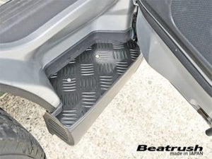 LAILE BEATRUSH DOOR STEP PLATE RED For TOYOTA HIACE VAN TRH200V S101800SPR