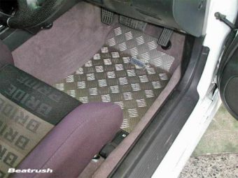 LAILE BEATRUSH FLOOR PANEL DRIVER SIDE  For SUBARU LEGACY BH5 S76102FPR-A