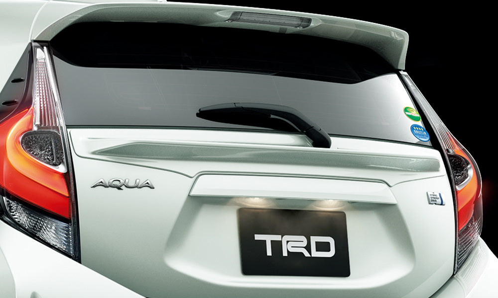 TRD TAILGATE SPOILER LIME WHITE PEARL (082)  For TOYOTA AQUA 1#  MS316-52001-A1