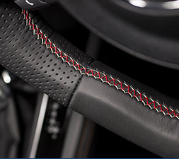 KENSTYLE STEERING WHEEL CARBON LEATHER COMBINATION RED AND SILVER STITCHING CARBON PANEL FOR MAZDA CX-5 KF MD04C