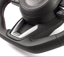 KENSTYLE STEERING WHEEL CARBON LEATHER COMBINATION RED AND SILVER STITCHING CARBON PANEL FOR MAZDA CX-5 KF MD04C