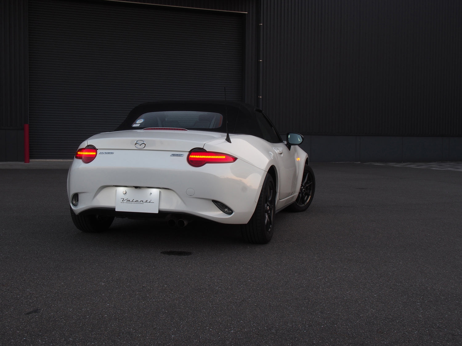 VALENTI JEWEL LED TAIL LAMP REVO LIGHT SMOKE, BLACK FOR MAZDA ROADSTER ND TMNDR-SB-1