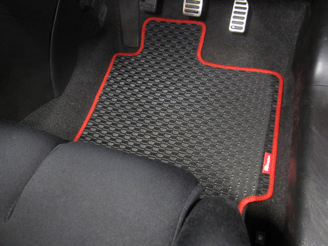 R'S RACING SERVICE RACING FLOOR MAT RUBBER TYPE RED ZC33S ZC33S 1 CAR SET FOR SUZUKI SWIFT SPORTS ZC33S ZC13S ZC33S ZC13S AP-115R33-MT
