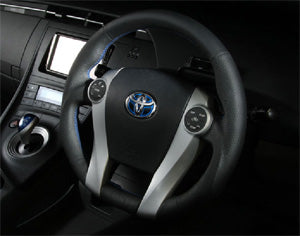 TOMS STEERING LEATHER FOR TOYOTA PRIUS Α ZVW4   45100-TZW32