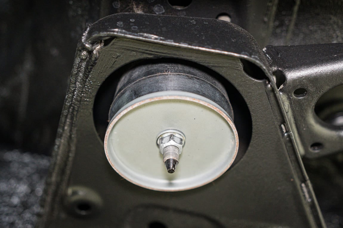 SHOWA GARAGE QUICK BODY MOUNT REINFORCED BUSH SPORT 70 FOR SUZUKI JIMNY JB64 JB74 S00161